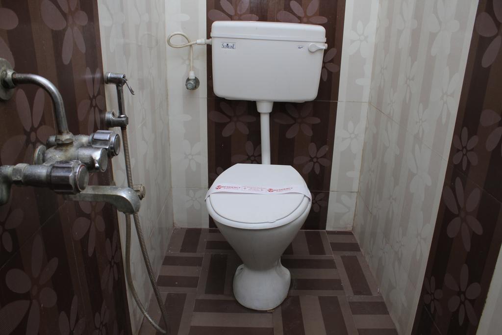 R B Residency Hotel Chennai Ngoại thất bức ảnh