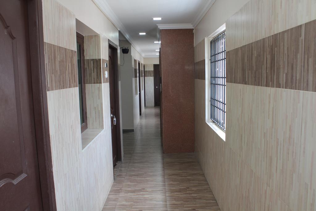 R B Residency Hotel Chennai Ngoại thất bức ảnh
